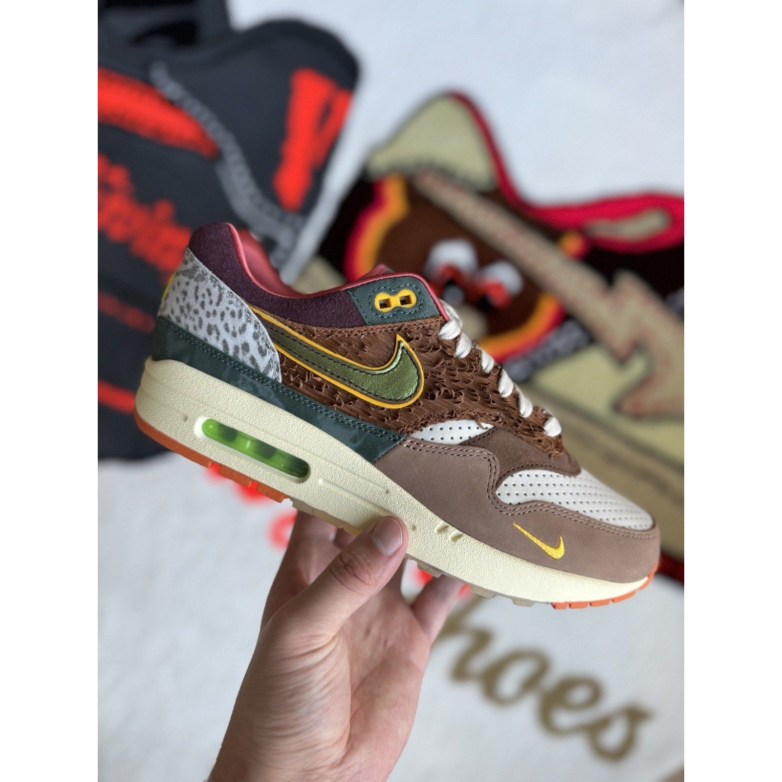 Nike Air Max 1 ‘87 Oregon PE 09/225’ - Size 8