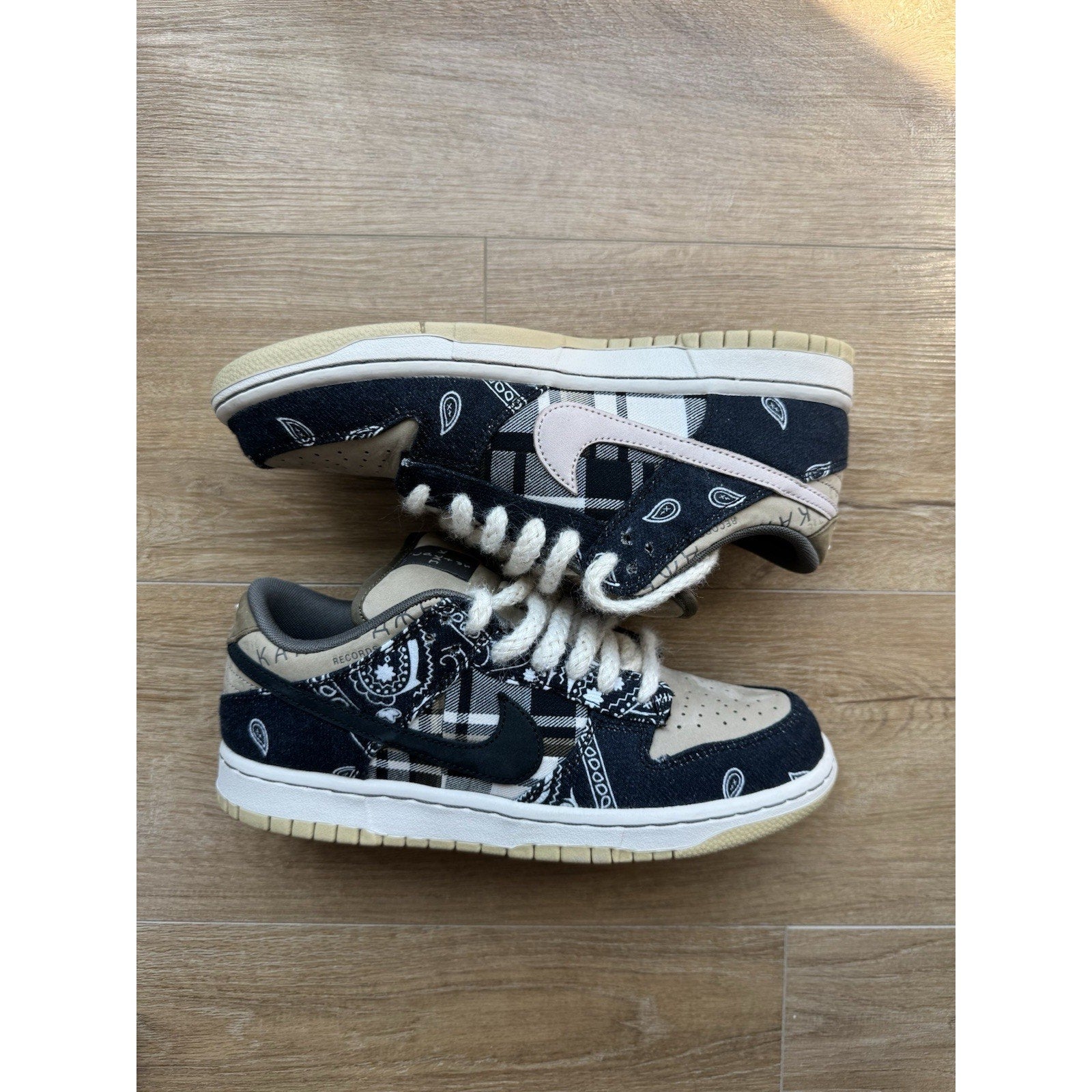 Nike Travis Scott x SB Dunk PRM QS Low Cactus Jack - Special Box - Size 8