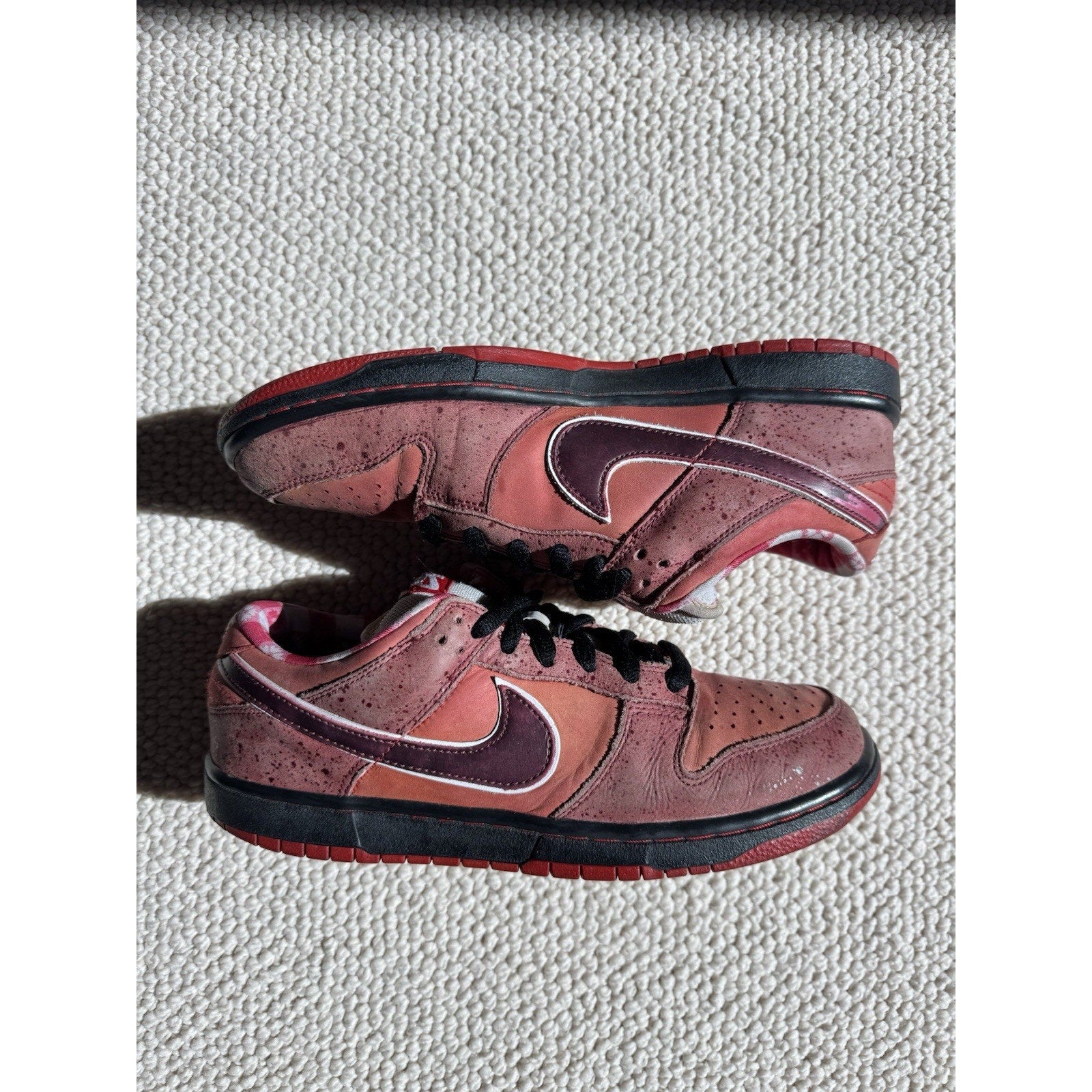 Nike Dunk Premium SB Low Lobster - Size 10