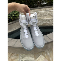 Nike Mag Back To The Future 2011 - Size 9