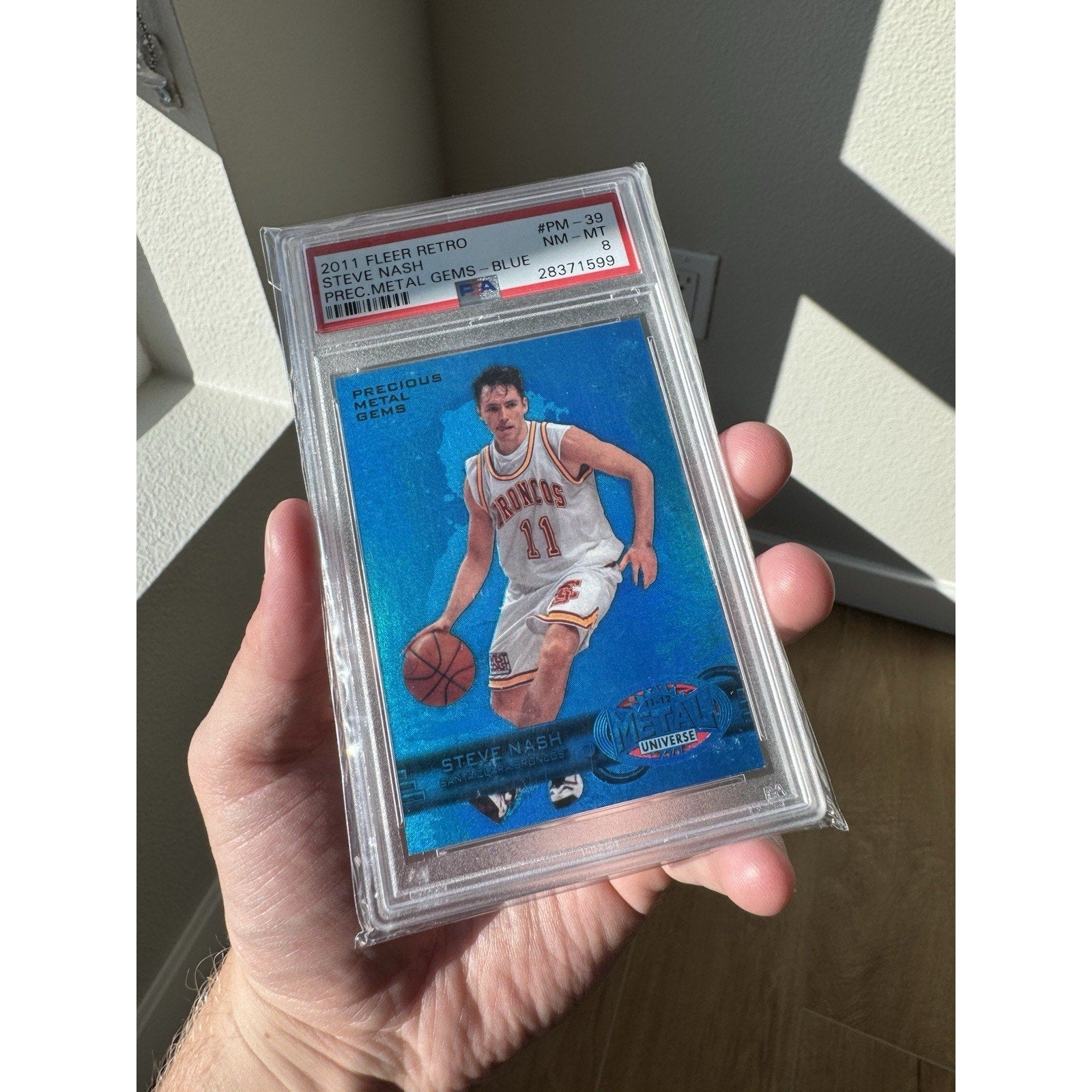 2011-12 Fleer Retro - Precious Metal Gems Steve Nash #PM-39 Blue 02/50 PSA 8