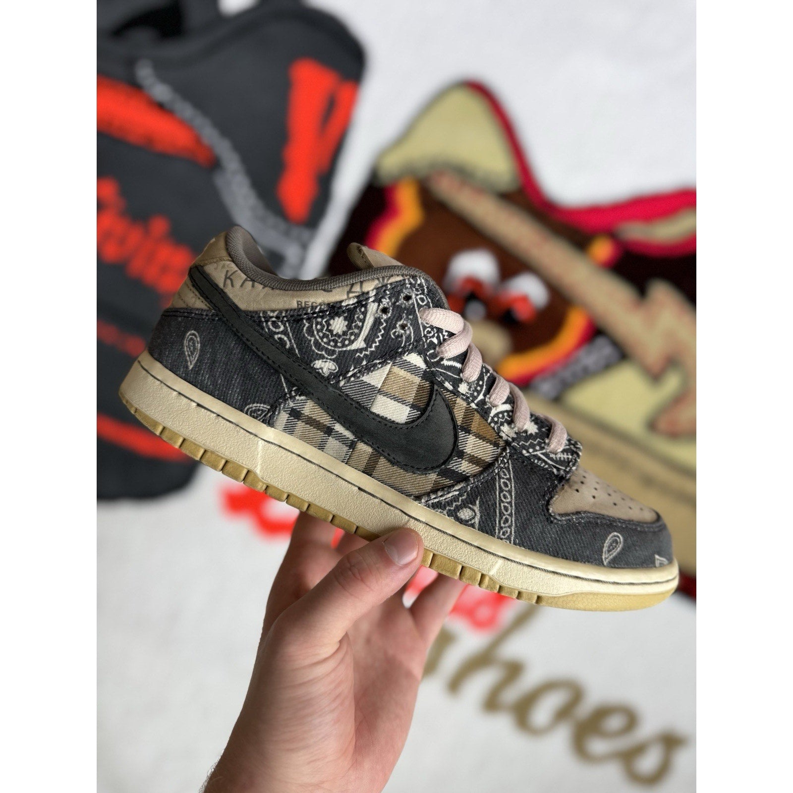 Nike Dunk SB Low Travis Scott - Size 8.5