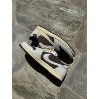 Jordan 1 Low OG x Travis Scott Reverse Mocha - Size 10.5