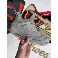 Jordan 4 Retro x KAWS Cool Grey 2017 - Size 9.5