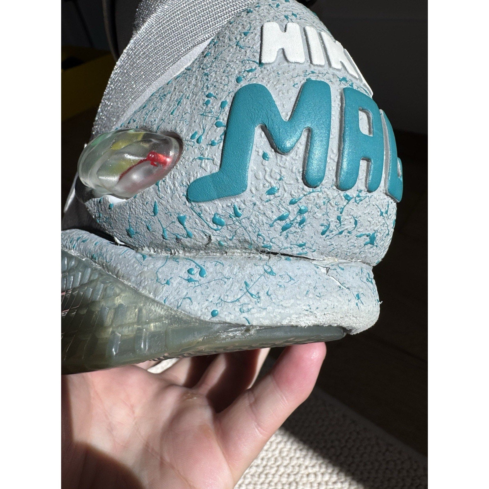 Nike Mag Back To The Future 2011 - Size 10