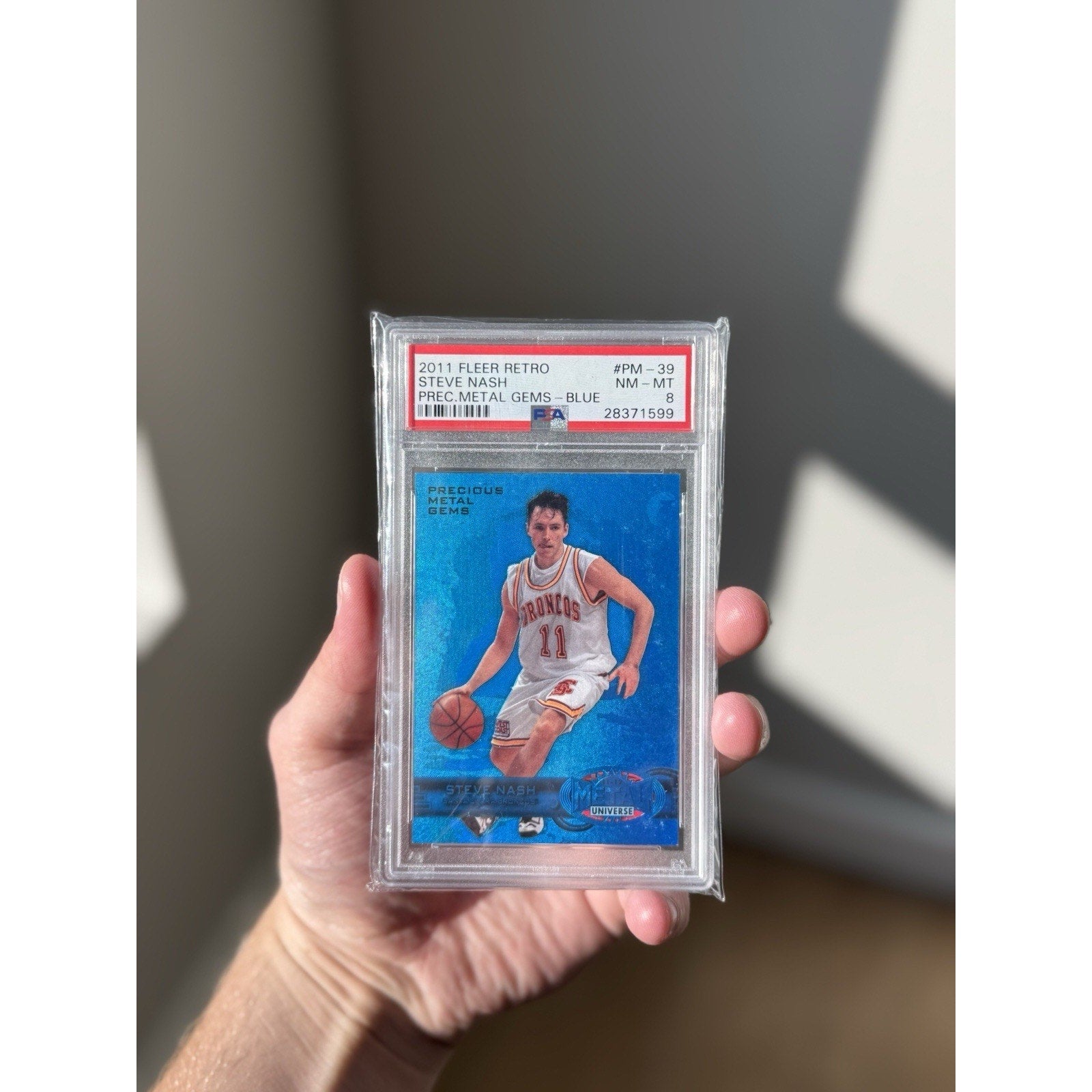 2011-12 Fleer Retro - Precious Metal Gems Steve Nash #PM-39 Blue 02/50 PSA 8