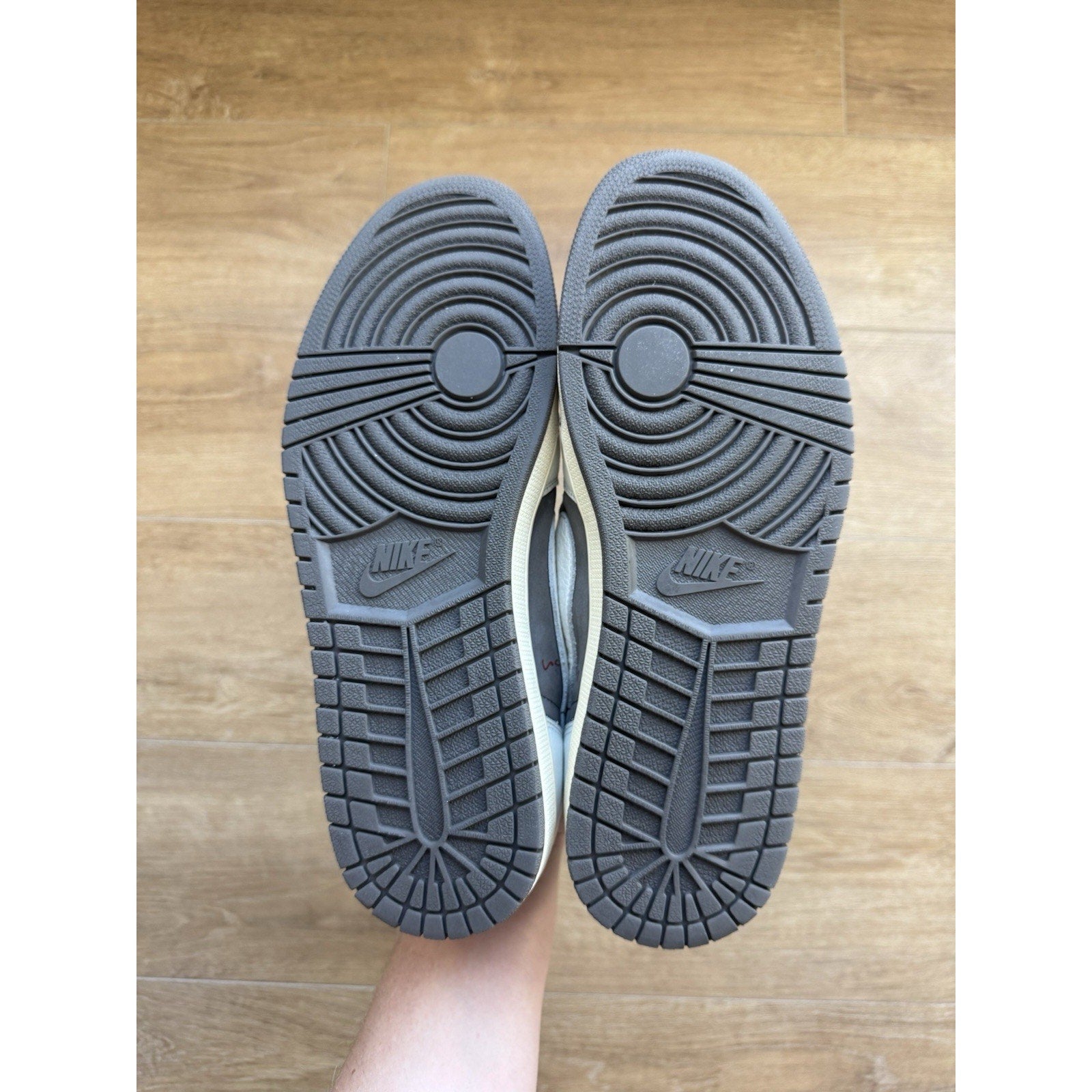 Jordan 1 Low OG x Travis Scott Reverse Mocha - Size 12.5