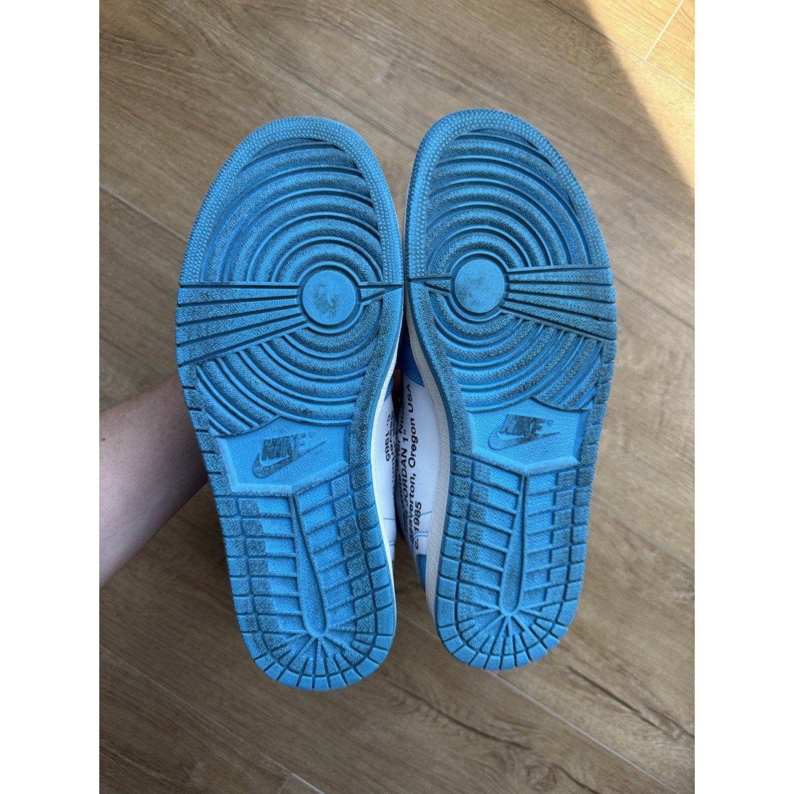 Jordan 1 Retro OG x Off-White High UNC - Size 11